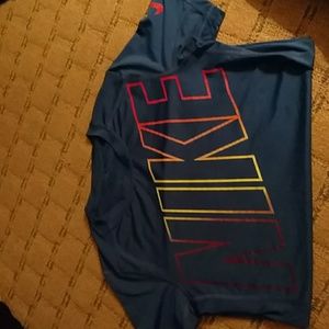 Nike Dri-fit Youth LARGE